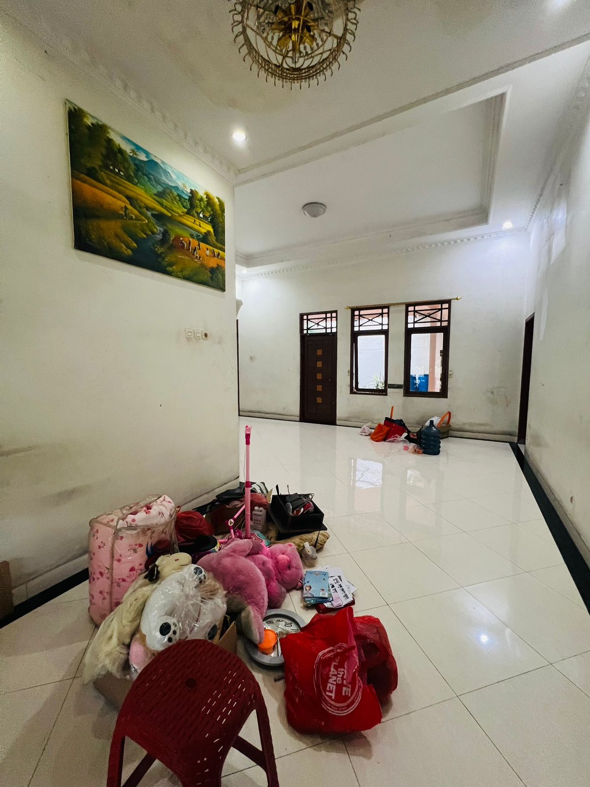 Rumah Disewakan Semi Furnished di Cluster Tropikana Jababeka Cikarang 